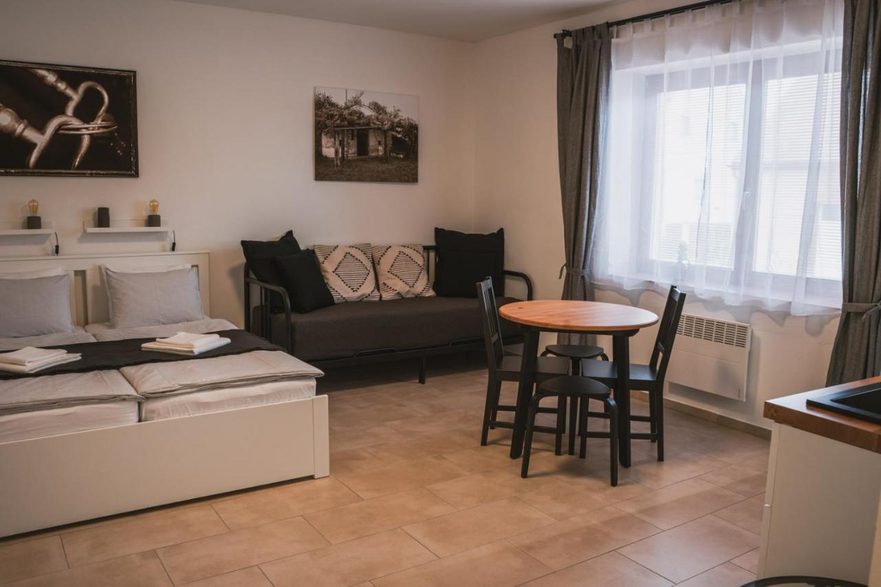 Apartmany Pulgary ブルハリ エクステリア 写真