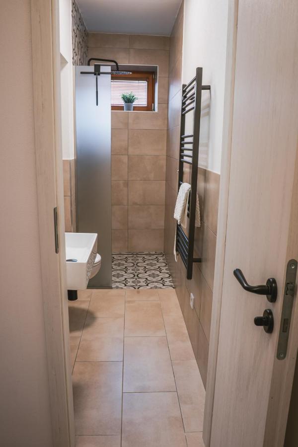 Apartmany Pulgary ブルハリ エクステリア 写真