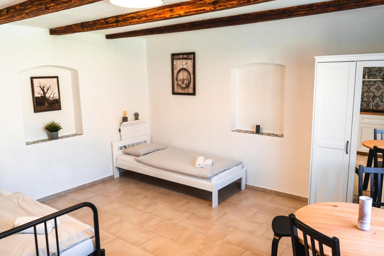 Apartmany Pulgary ブルハリ エクステリア 写真